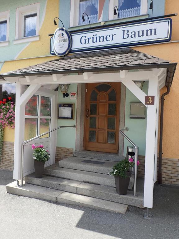 Landgasthof Gruener Baum Regnitzlosau Buitenkant foto