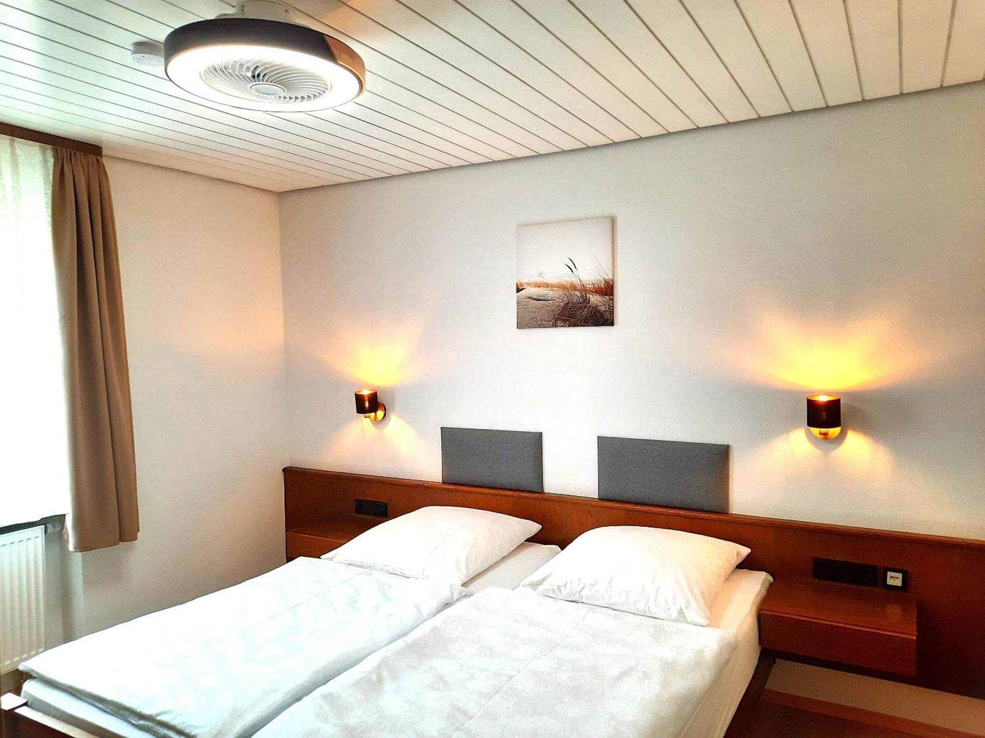 Landgasthof Gruener Baum Regnitzlosau Kamer foto